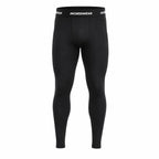 IncrediWear moške dolge hlače PERFORMANCE – črne, na moškem modelu, pogled od spredaj